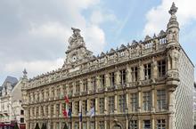 Valenciennes_hotel_de_ville_cote